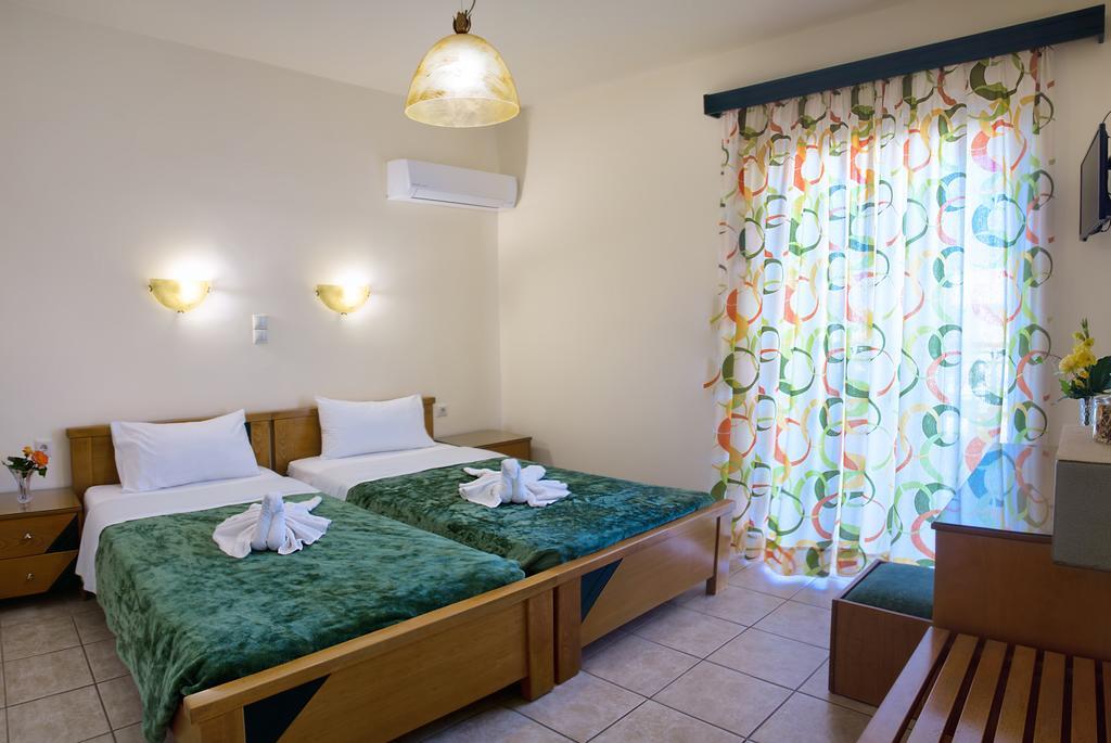 Nicolas Hotel ゲオルギオポリス エクステリア 写真