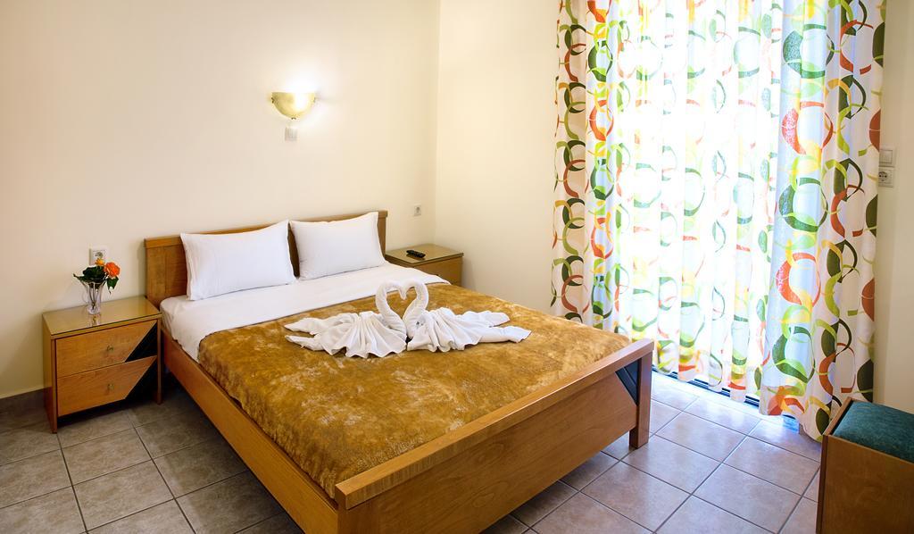 Nicolas Hotel ゲオルギオポリス エクステリア 写真